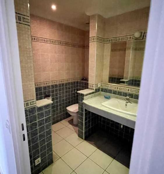 APPARTEMENT À VENDRE À MAARIF EXTENSION