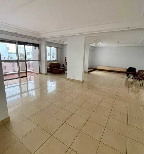 APPARTEMENT À VENDRE À MAARIF EXTENSION