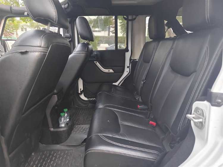 JEEP WRANGLER SAHARA 2015