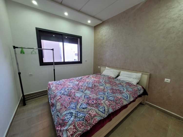 BEL APPARTEMENT AU CENTRE VILLE AVEC GRANDE TERRAS