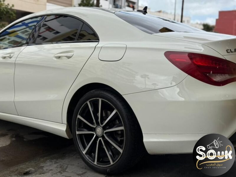 MERCEDES-BENZ CLASSE CLA 220 CDI 2014 - Voiture d'occasion Maroc