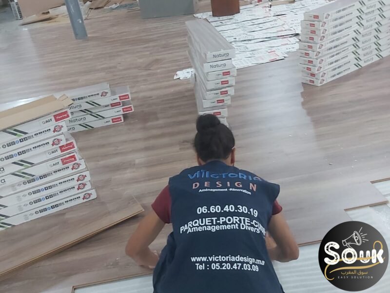 Parquet stratifié 8mmac4 inclut fourniture et pose - سوق المغرب