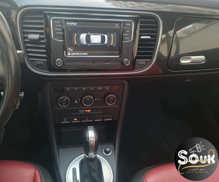VOLKSWAGEN COCCINELLE AUTOMATIQUE 2019 - Voiture d'occasion Maroc