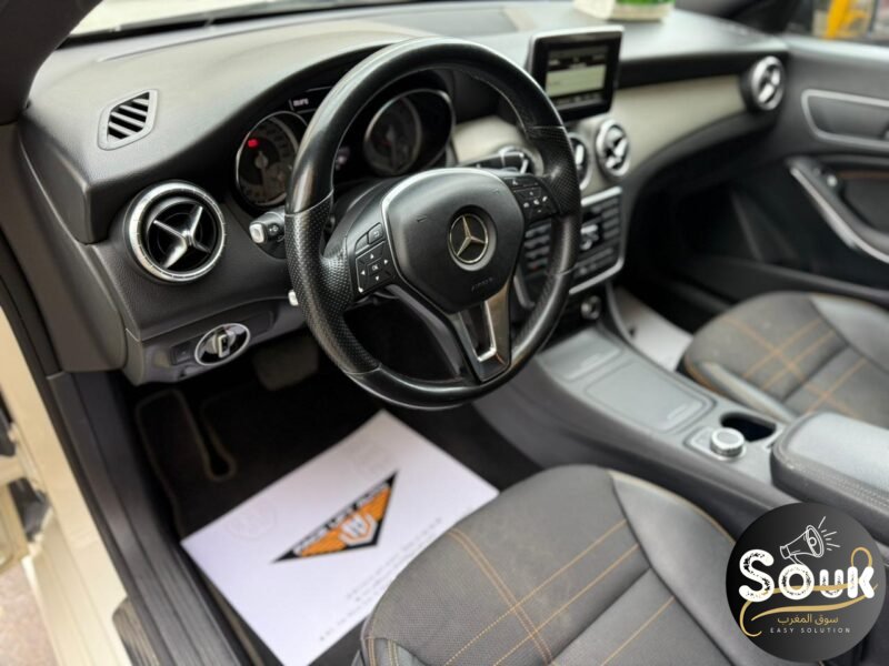 MERCEDES-BENZ CLASSE CLA 220 CDI 2014 - Voiture d'occasion Maroc