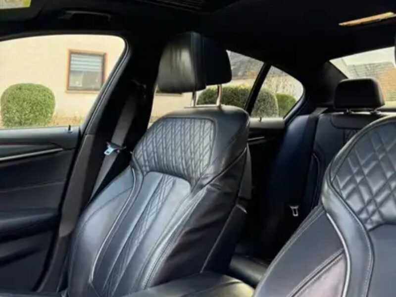 BMW série 5 pack M modèle 2022 - Voiture d'occasion Maroc