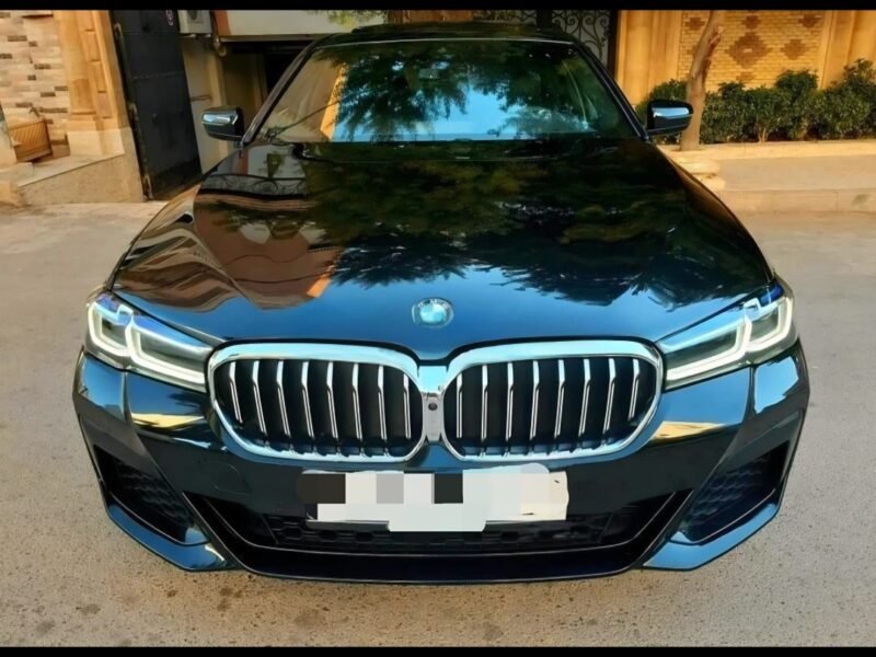 BMW série 5 pack M modèle 2022 - Voiture d'occasion Maroc