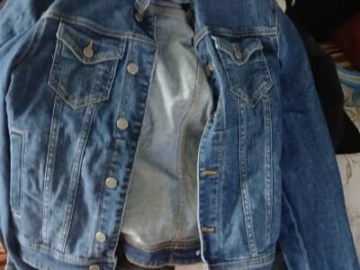 Veste en jean bleu classique original