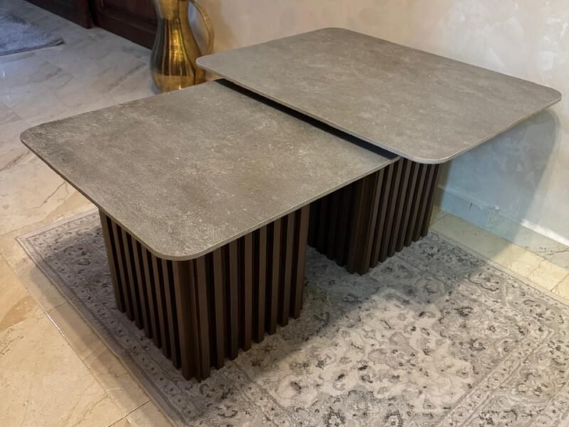 Table basse en céramique italienne et bardage PVC - Accessoires maison Maroc