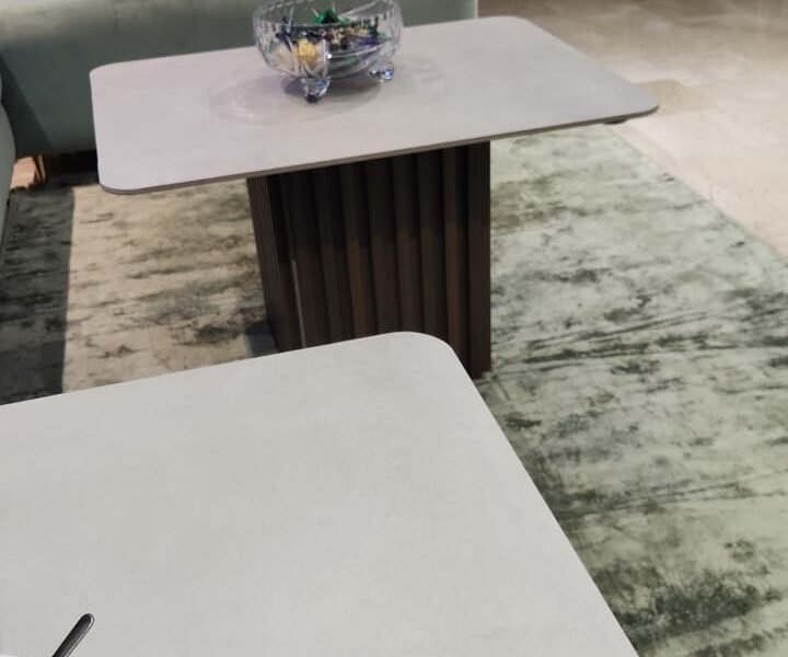 Table basse en céramique italienne et bardage PVC - Accessoires maison Maroc