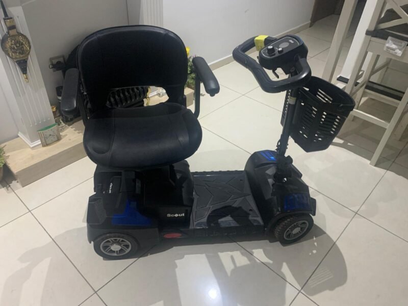 Scooters electrique maroc 4 roues pour les personnes en mobilité - Marque Pride