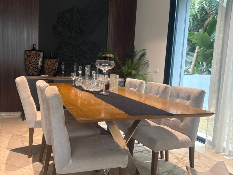 Salle à manger et buffet