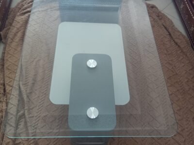 Vendre une table basse en verre en bon etet