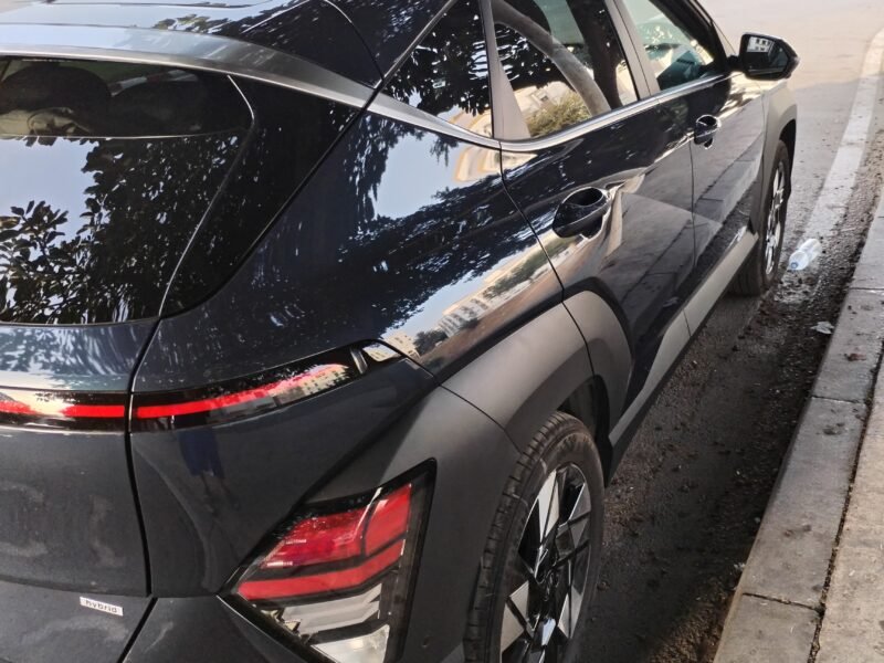 Belle voiture hyundai kona hybride en vente