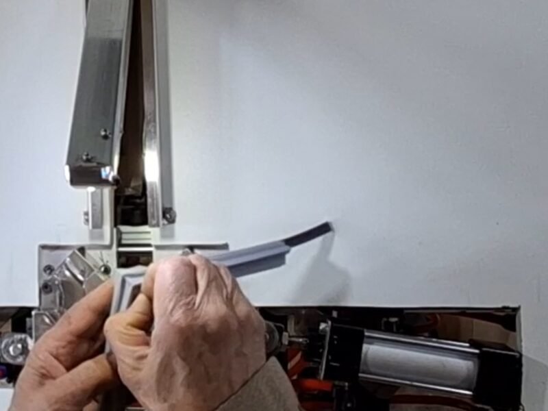 vente une machine neuf soudeuse de joints réfrigérateur congélateur chambres froid