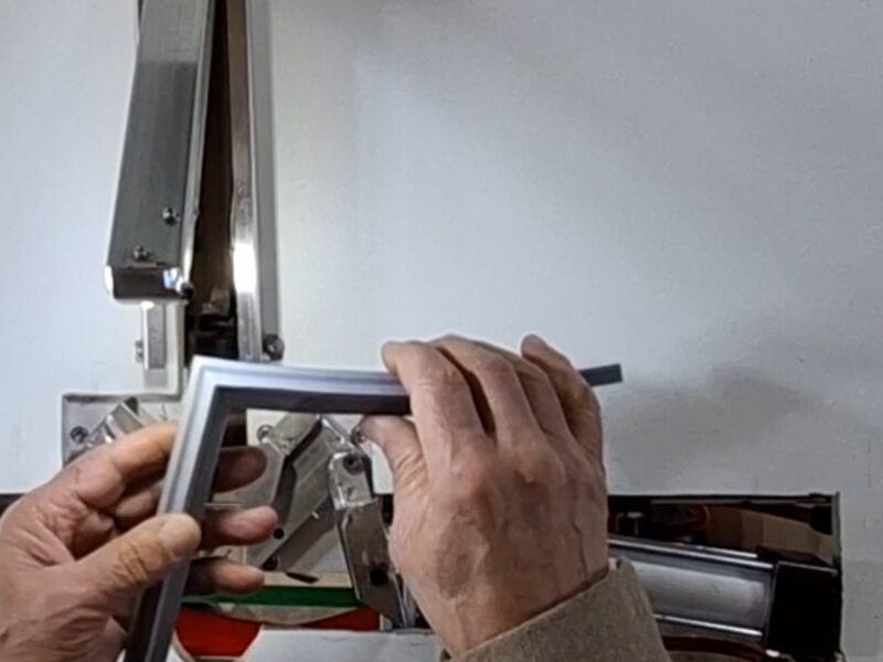 vente une machine neuf soudeuse de joints réfrigérateur congélateur chambres froid