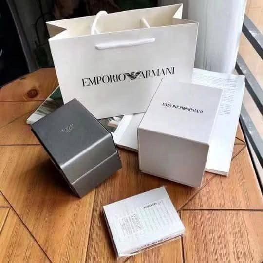 Montre Emporio Armani chronographe originale neuve